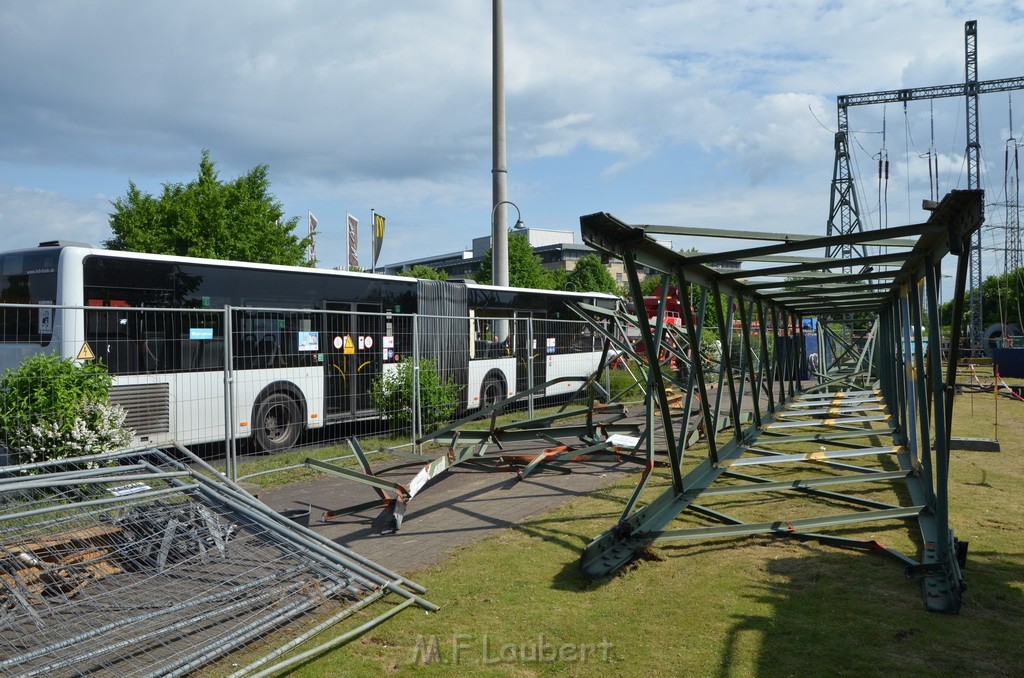 Endgueltige Bergung KVB Bus Koeln Porz P640.JPG - Miklos Laubert